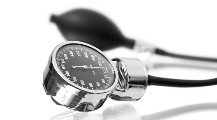 merilnik krvnega tlaka za hipertenzijo